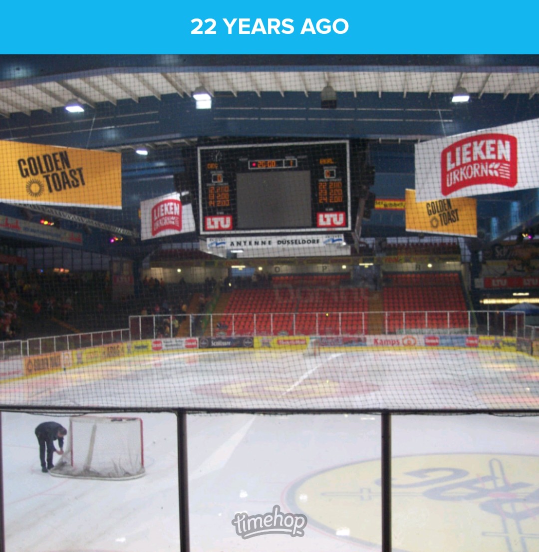 Wally44's tweet photo. #ebb #ebbdeg #degebb #delpo04 #Hauptstadteishockey https://t.co/mCr3snJKzU