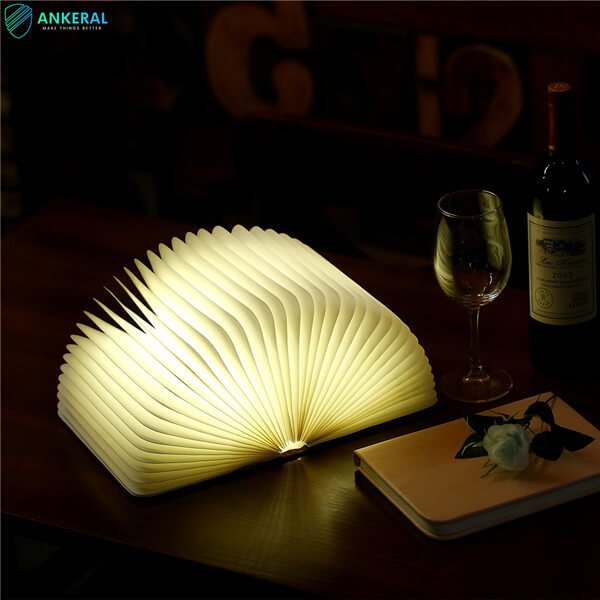 ANKERALLEO's tweet image. A book that lights up your room 📚✨

This creative LED book lamp opens like a book and turns into a beautiful reading light. Perfect for bedside tables and cozy reading moments.

More:
 ankeral.com/folding-led-bo…
#LEDBookLamp #BookLight #ReadingLamp #HomeDecor #BookLovers #Ankeral