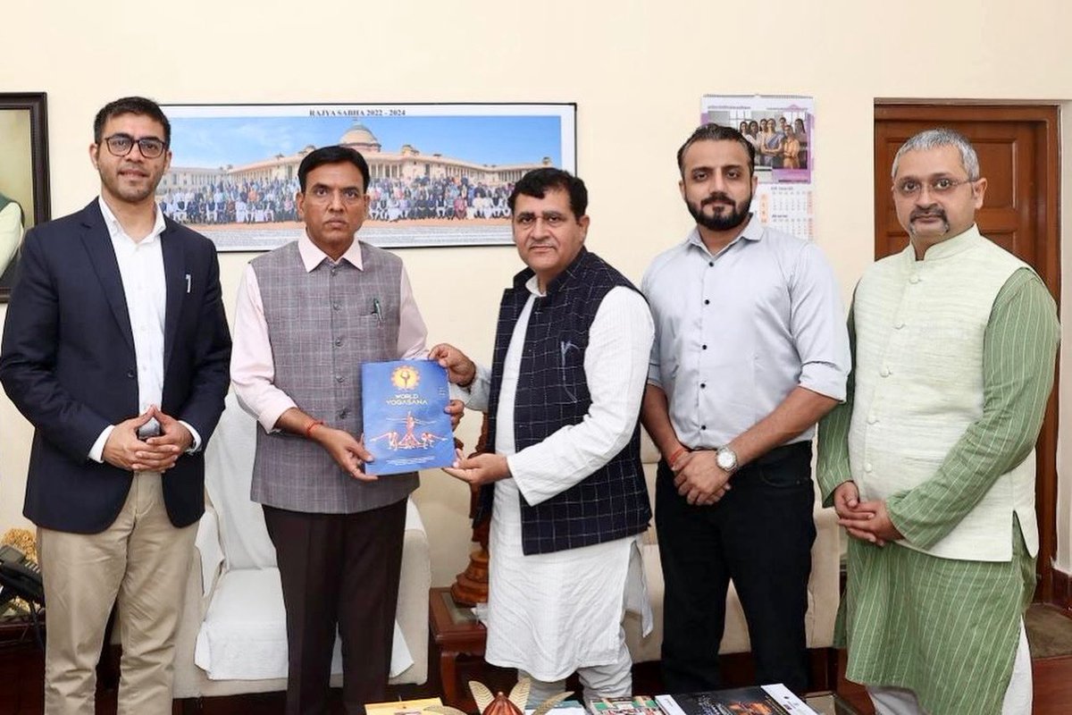 उदित UDIT tweet media