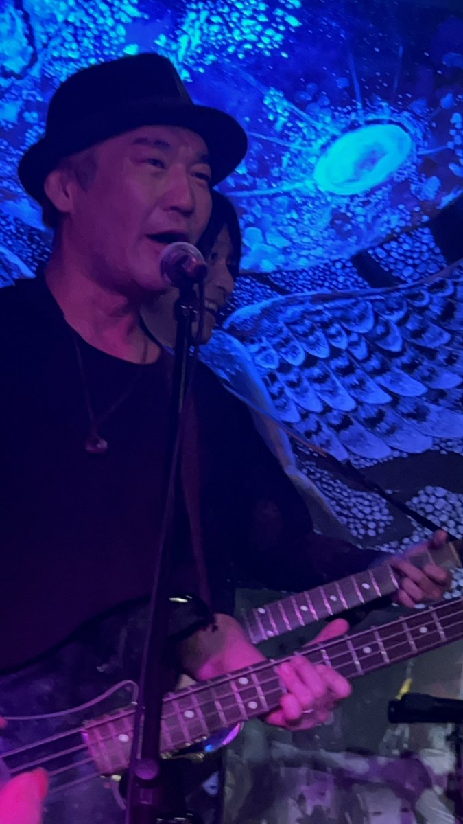 arriennr2's tweet photo. 稲毛K'sDREAM
出演者お写真その1
ほぼ🕯️のみのライブでした
ので少しだけ…のはずが
アレ?チェックした順にアップしたら中尾さんばかり😅
いやいや長くなっても載せます(笑)
#稲毛K's
#3月11日
#中尾と草場
#エンプティブラックボックス
#CIBAND
#清古竜也 https://t.co/Q5TTM3C3eE
