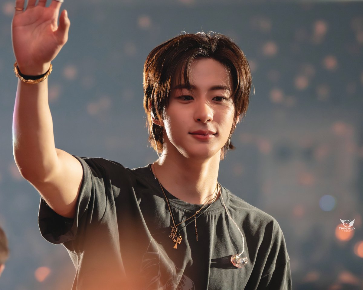 Timesu:p tweet media