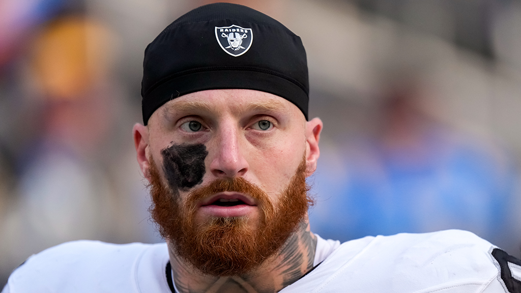 Around The NFL tweet media