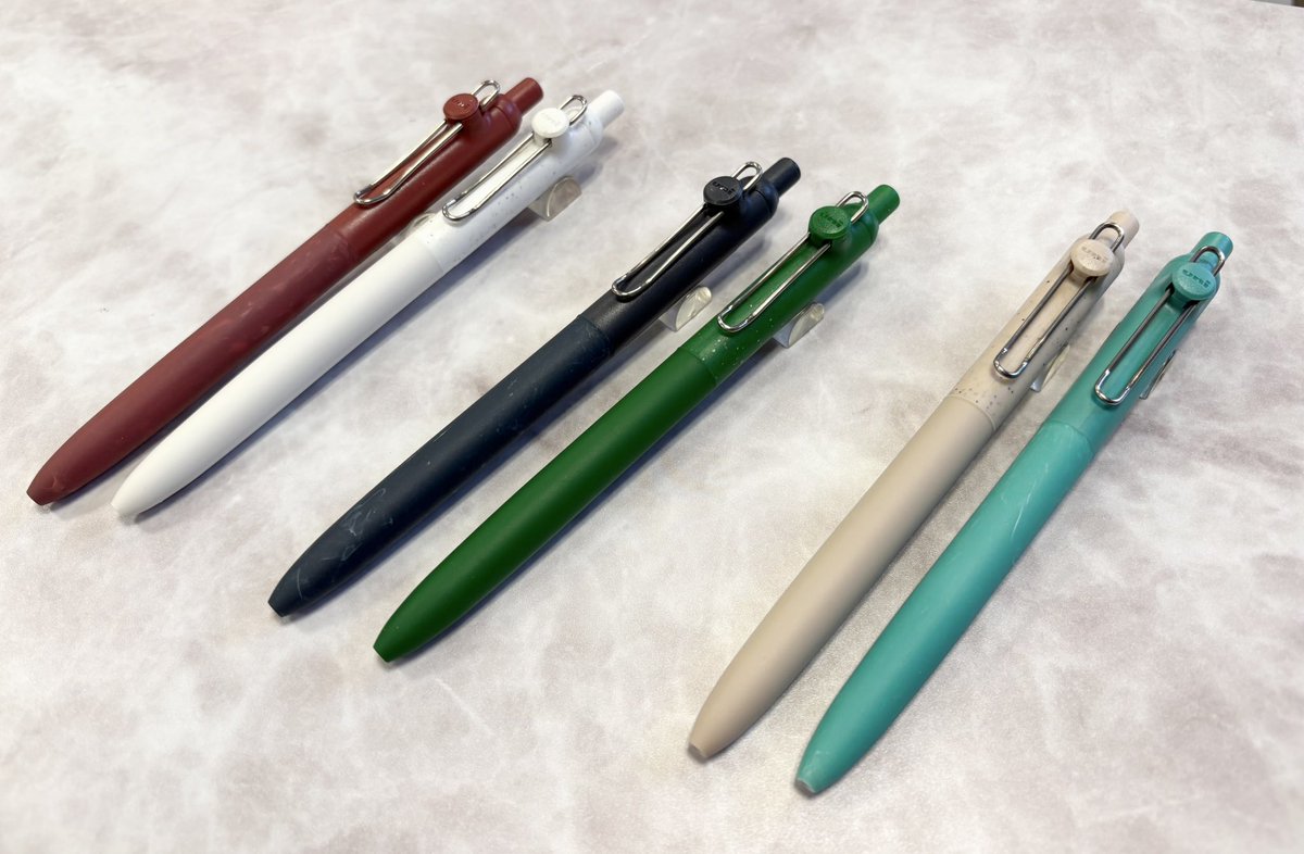 三菱鉛筆の大人気ボールペン「ZENTO」の限定軸が入荷しました
