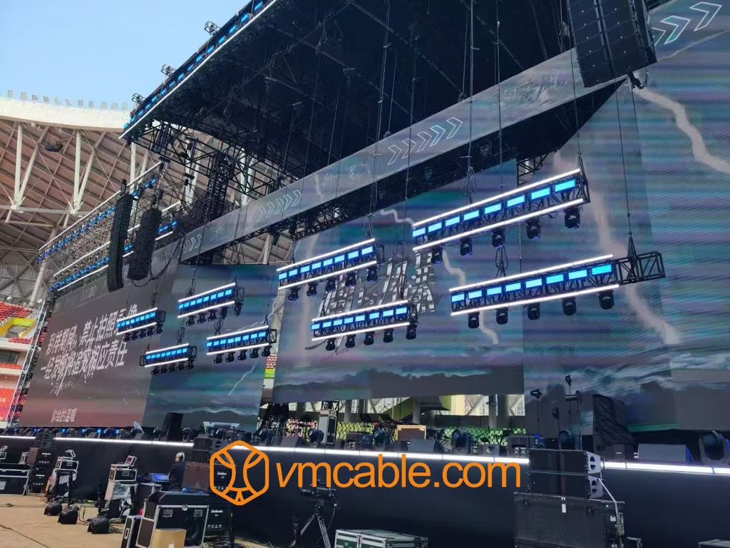 Konsnhunter tweet media