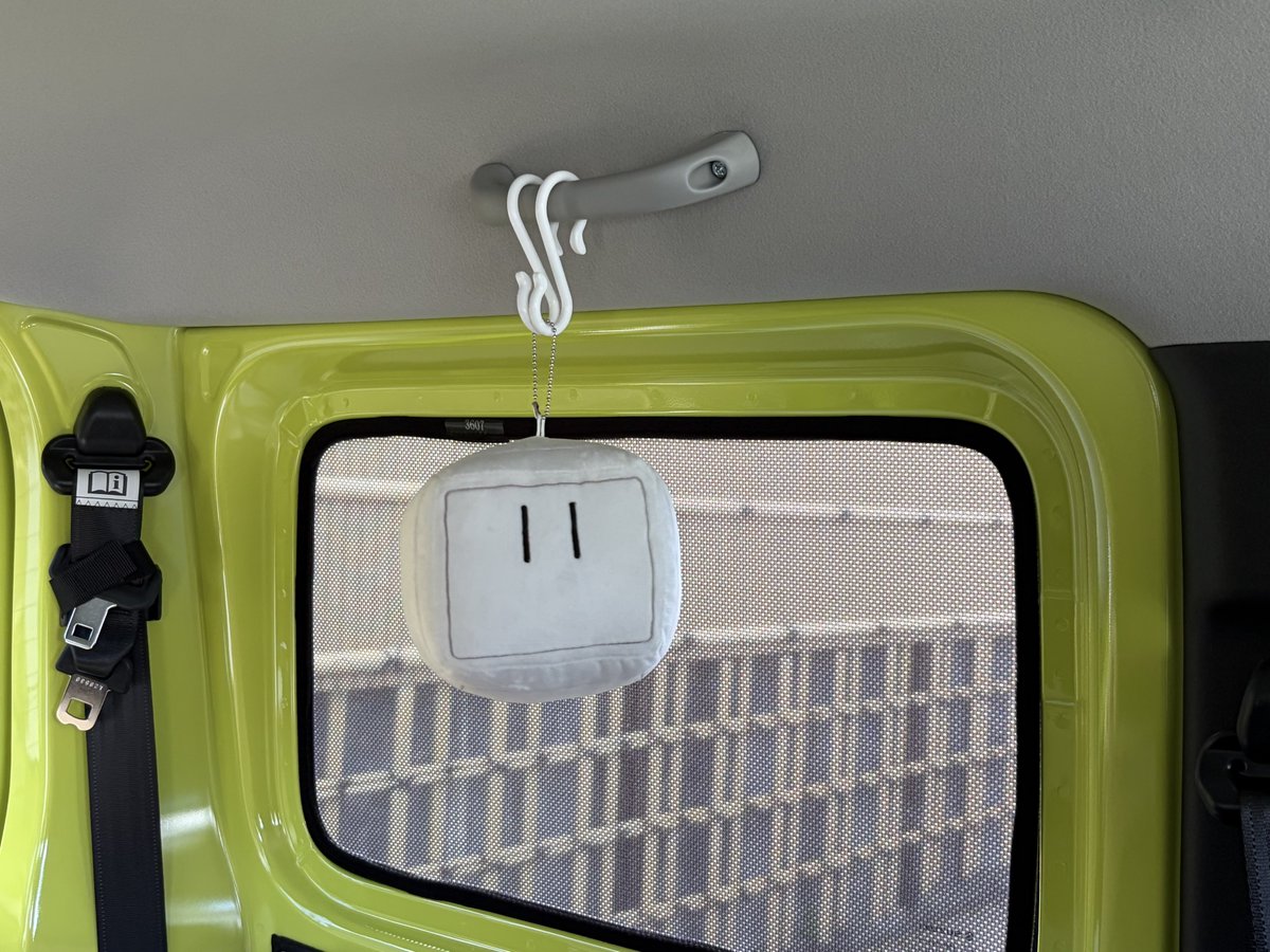 zozirushi tweet media