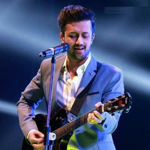 Did you know Shreya Ghoshal and Atif Aslam are birthday twins and its their birthday today?

Shreya has been a defining voice across many languages whereas Atif remains to be the voice of heartbreak and young love for our growing up years

What are your fav songs from them?