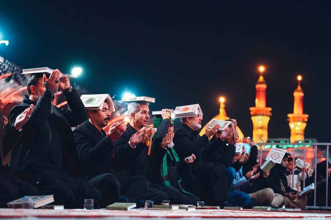 mdabbas001's tweet photo. إِنَّا أَنْزَلْنَاهُ فِي لَيْلَةِ الْقَدْرِ 
وَمَا أَدْرَاكَ مَا لَيْلَةُ الْقَدْرِ 
Hum ne is (Quran) ko Shab-e-Qadr mein nazil kiya hai.
Aur tum kya jano ke Shab-e-Qadr kya hai?
Shab-e-Qadr hazaar mahino se zyada behtar hai
#laylatulqadr #shabeqadr https://t.co/itUnmqEHQ1