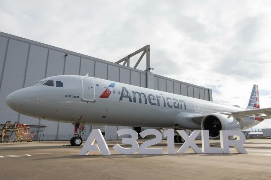 Gate7aviation's tweet image. American Airlines renforce son programme de vols en Airbus #A321XLR pour la prochaine saison hivernale et prévoit d’utiliser cet appareil sur plusieurs destinations européennes, notamment #Barcelone, #Lisbonne et #Amsterdam-Schiphol. #AmericanAirlines
