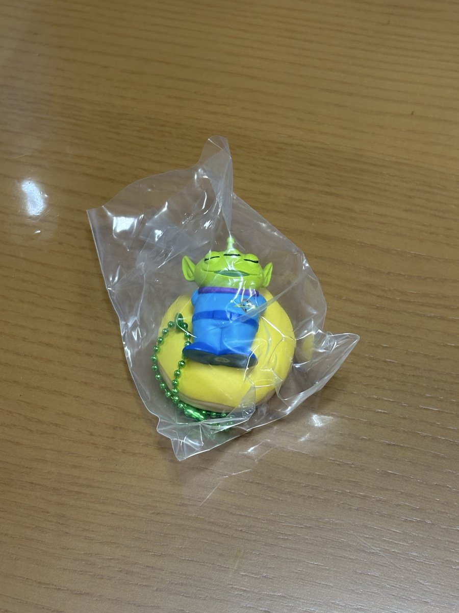 ninux2_onsp's tweet photo. エイリアンだいすきフード 交換
譲:すやすやドーナツ
求:わくわくピザ

普通郵便にて交換希望です。
お気軽にお声掛けください
 #トイストーリー
 #エイリアン
 #リトルグリーンメン
 #エイリアンだいすきフード https://t.co/PStjWXcbXu