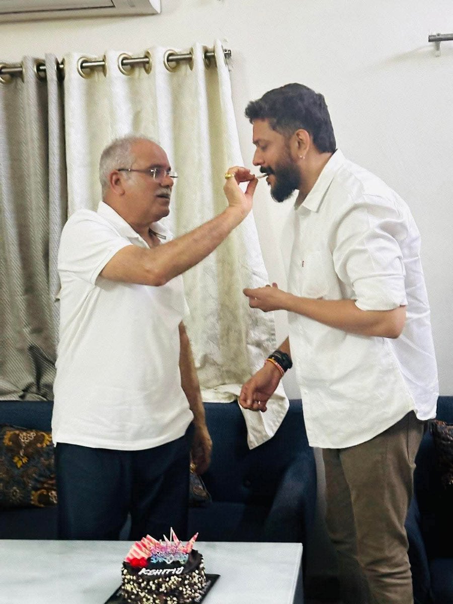 Wishing a very happy birthday to <a href="/Kshitij_Dau/">Kshitij Vijay Chandrakar</a> bhaiya 🎉
A dynamic leader, mentor, youth icon and an intellectual personality whose vision and guidance continue to inspire many.
May you keep empowering the youth and contributing to society with the same passion and wisdom.