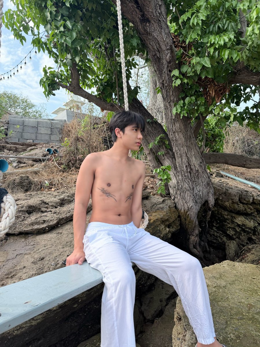 BssmrA's tweet photo. เกาะล้านคืนนี้ว่าไง #เอาท์ดอ #เกาะล้าน #นัดเย็ดเกาะล้าน #นัดลับๆ #ชักว่าวน้ำเเตก https://t.co/c5EjjYbYxU