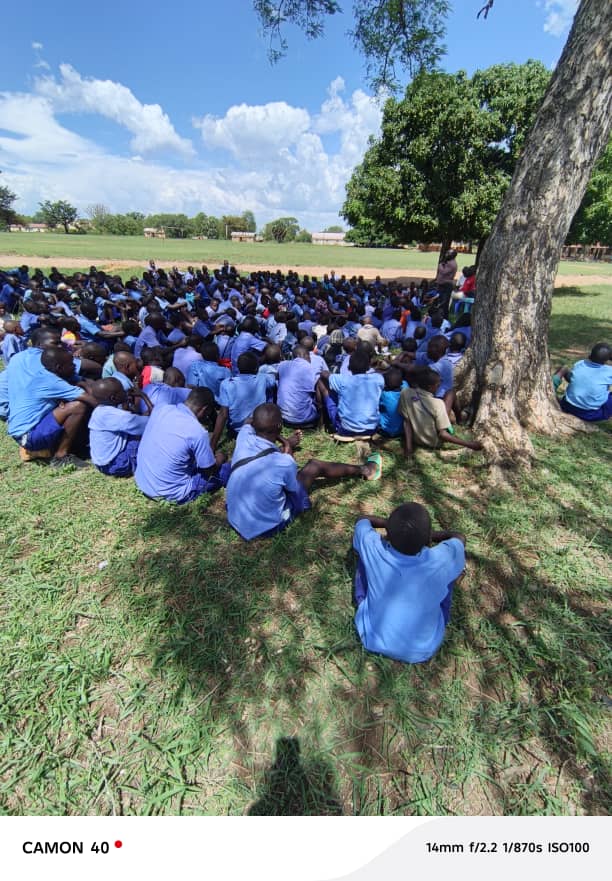 Bunae Bright tweet media