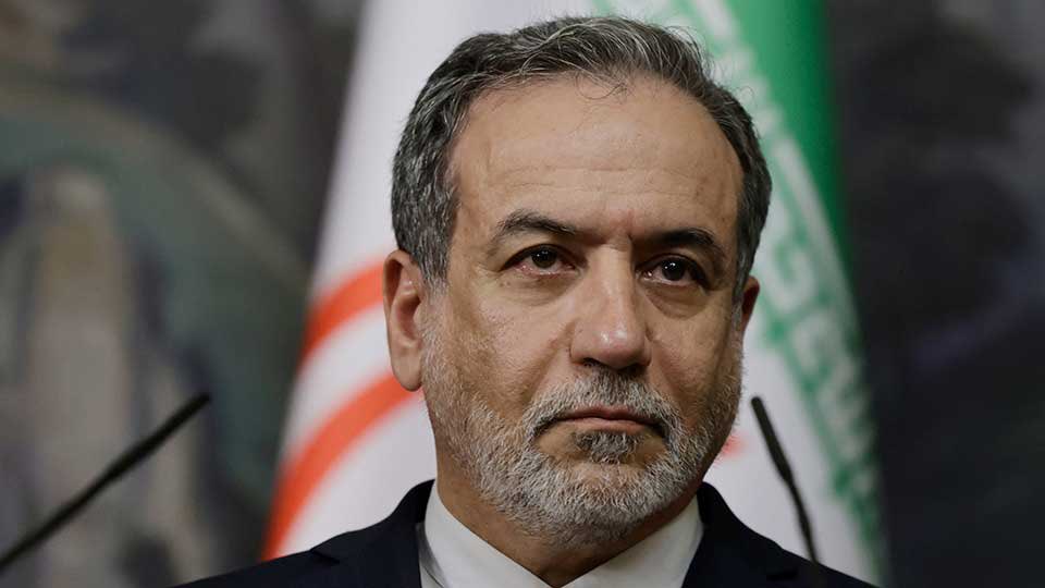 🚨JUST IN: 🇮🇷 🇺🇸 🇮🇱 

After the FBI 🇺🇸 said Iran 🇮🇷 is planning to attack California and Trump also reacted to the intel saying, they wouldn’t dare. 

The Iranian 🇮🇷 foreign minister came out and said, 

“Our missile was intentional capped at 2,000km, if we wanted to attack the