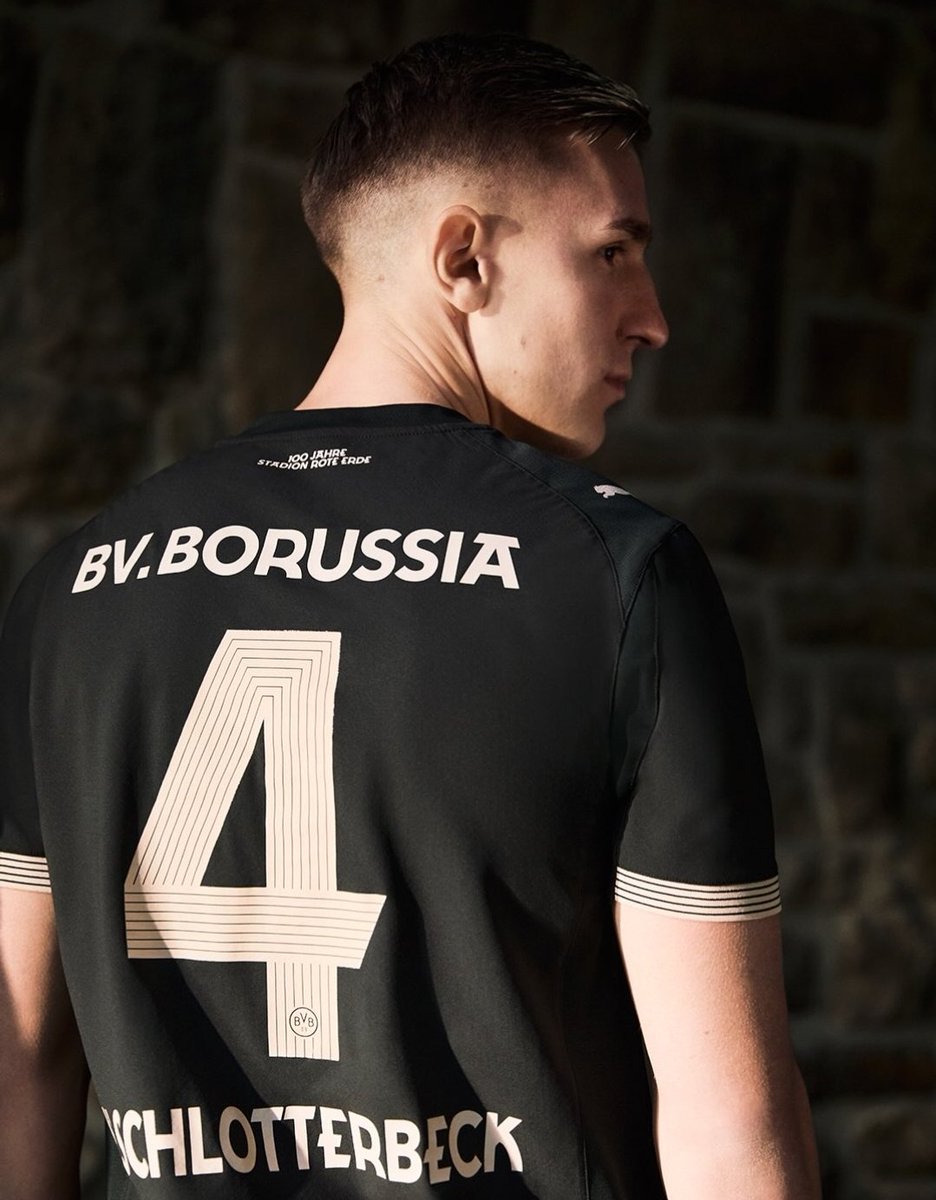 bvbnewsblog's tweet photo. Borussia Dortmund present the new special kit for this season to mark the 100th anniversary of the Rote Erde stadium. The team will wear the kit against HSV next werk, and sales will start on 19 March at 10 a.m.

#BVB https://t.co/cn7owb6ZBQ