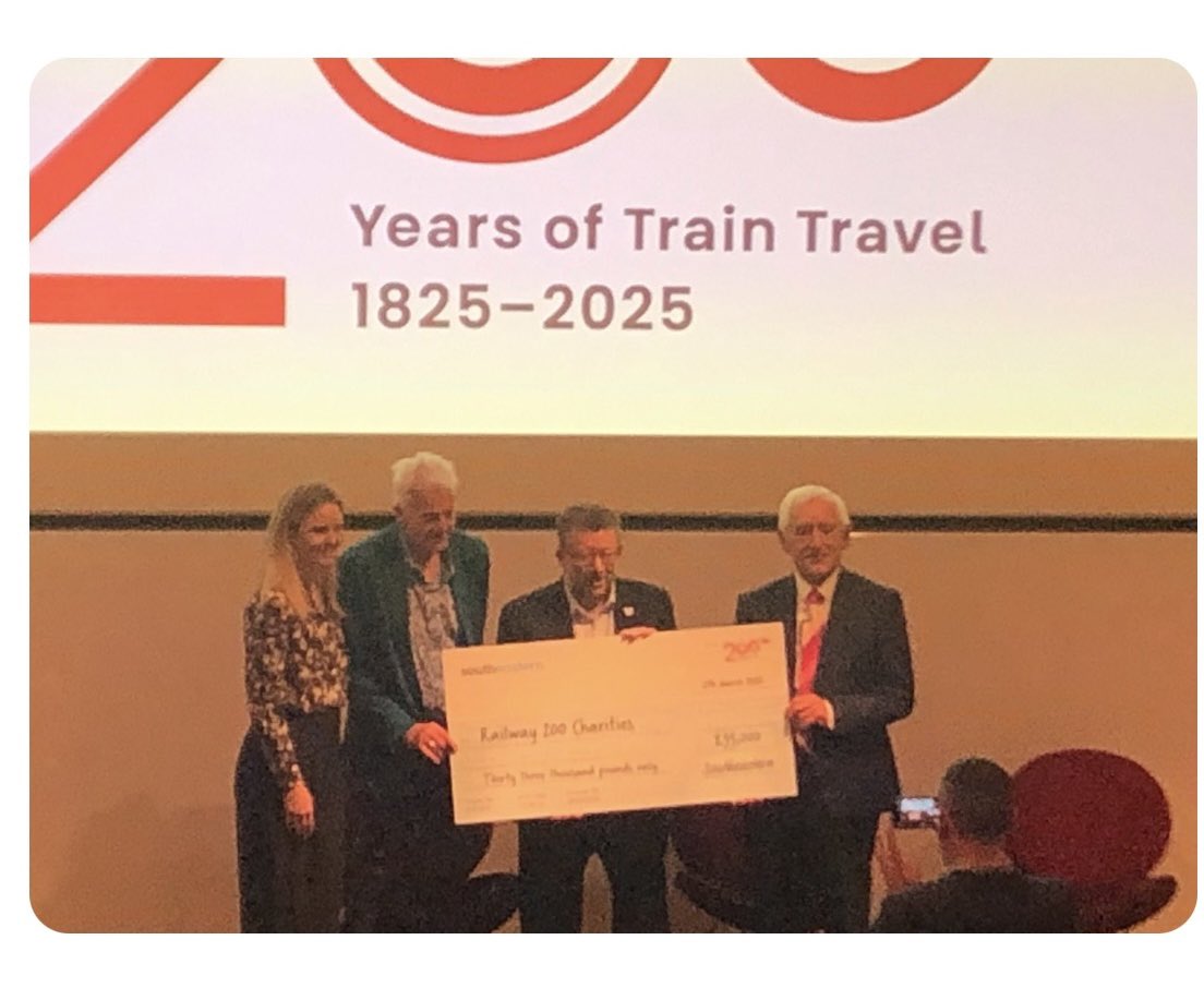 Steve White tweet media