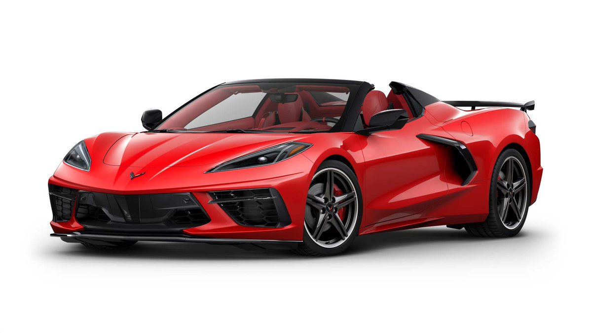 sasaz33's tweet photo. 若い頃、あれだけ欲しかったスーパーカー達、歳をとるにつれて、すっかり興味が失せてしまったが、このコルベットコンバーチブルだけは、久々に欲しいと思えるハイスポーツカーだ。

日本車にもヨーロッパ車にも、この世界観を持つスポーツカーは皆無だからねぇ〜

試乗してみたいな。

#corvette https://t.co/pBNOcE17kV