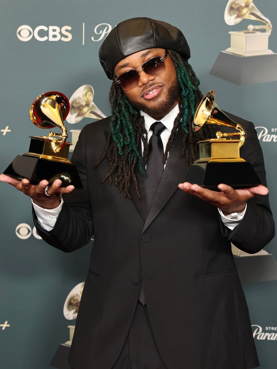 Pyrexski✞ tweet media