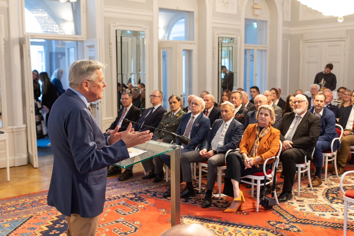 Andreas Schäfermeier tweet media