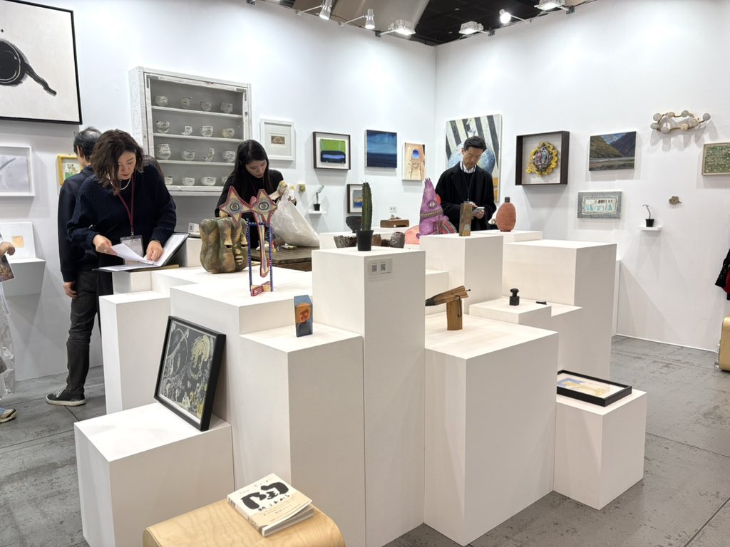 美術手帖 ウェブ版 tweet media