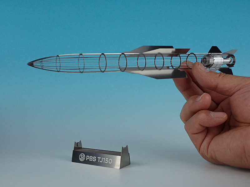 aerobase2's tweet image. チェコのジェットエンジンメーカー PBS社から販促用モデルの製作を依頼されました。1年がかりの仕事をblogにまとめています。
aerobase.jp/pbs-jet-engine…

#エアロベース #pbs #drone #promotionalmodel #bd5