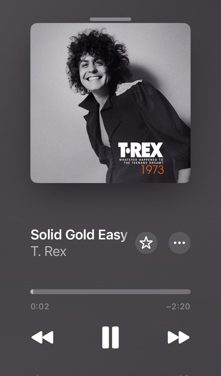 kumaichan901t's tweet photo. お疲れ様木曜日
木曜日、業務終了
あーざっすっ!
明日は有休!
#TRex
#MetalGuru
#SolidGoldEasyAction
#ShockRock
#20thCenturyBoy
#Nowplaying https://t.co/vNfy7IK5bC