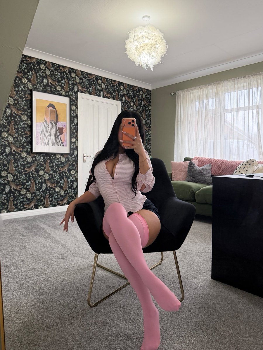 Scammers will be coming for your paycheck. Get your scam blocker before they cause a relapse.  

findom scamkink scamfetish paypig HumanATM