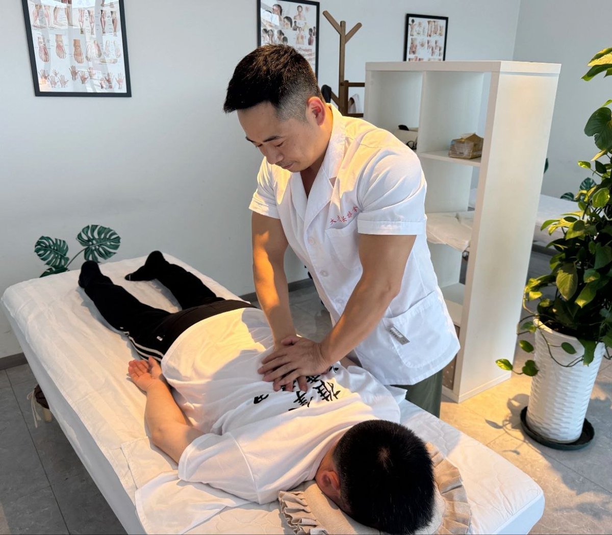 按摩师 辉叔 tweet media