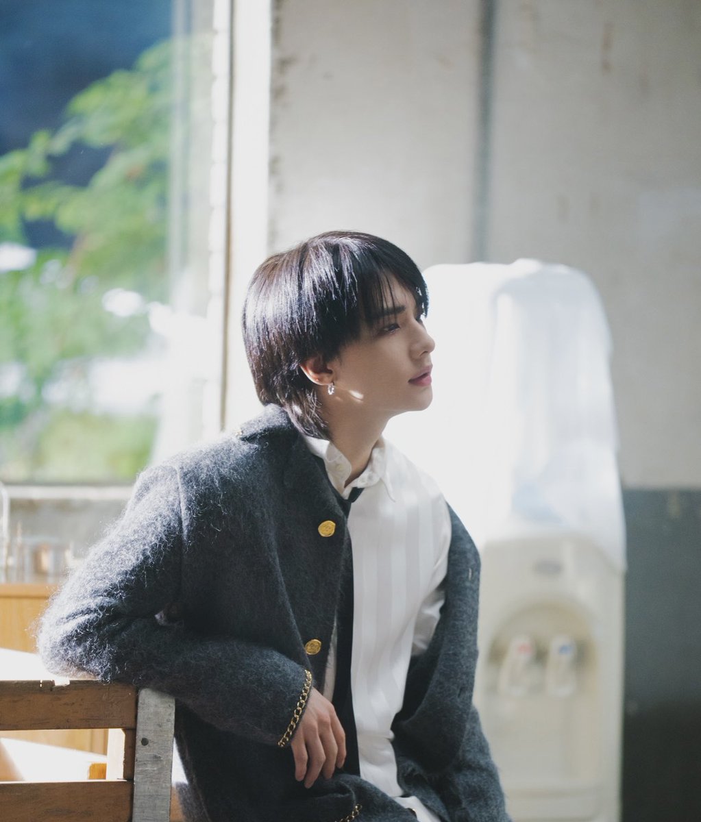 _felverse's tweet photo. Hyunlix one tweet au

Ketos x Ketua MPK.

Tebak hubungan mereka apaan, wkwkwk. Mau few tweetnya egk? 👀 https://t.co/H7nJ67MVbE