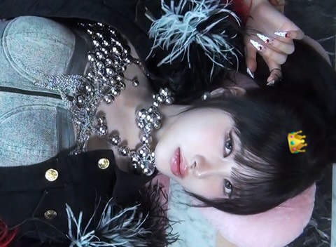 🐈 ⊹ ࣪ ˖ 가장 달콤한 보조개는 그녀, Lizzeu.. ♡ tweet media