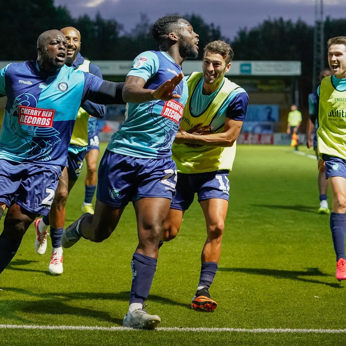 wwfcofficial's tweet photo. Fred Onyedinma will become just the 23rd player to reach 200 appearances for Wycombe Wanderers in our @EFL era this weekend 👏

Four fantastic spells in light and dark blue 💪