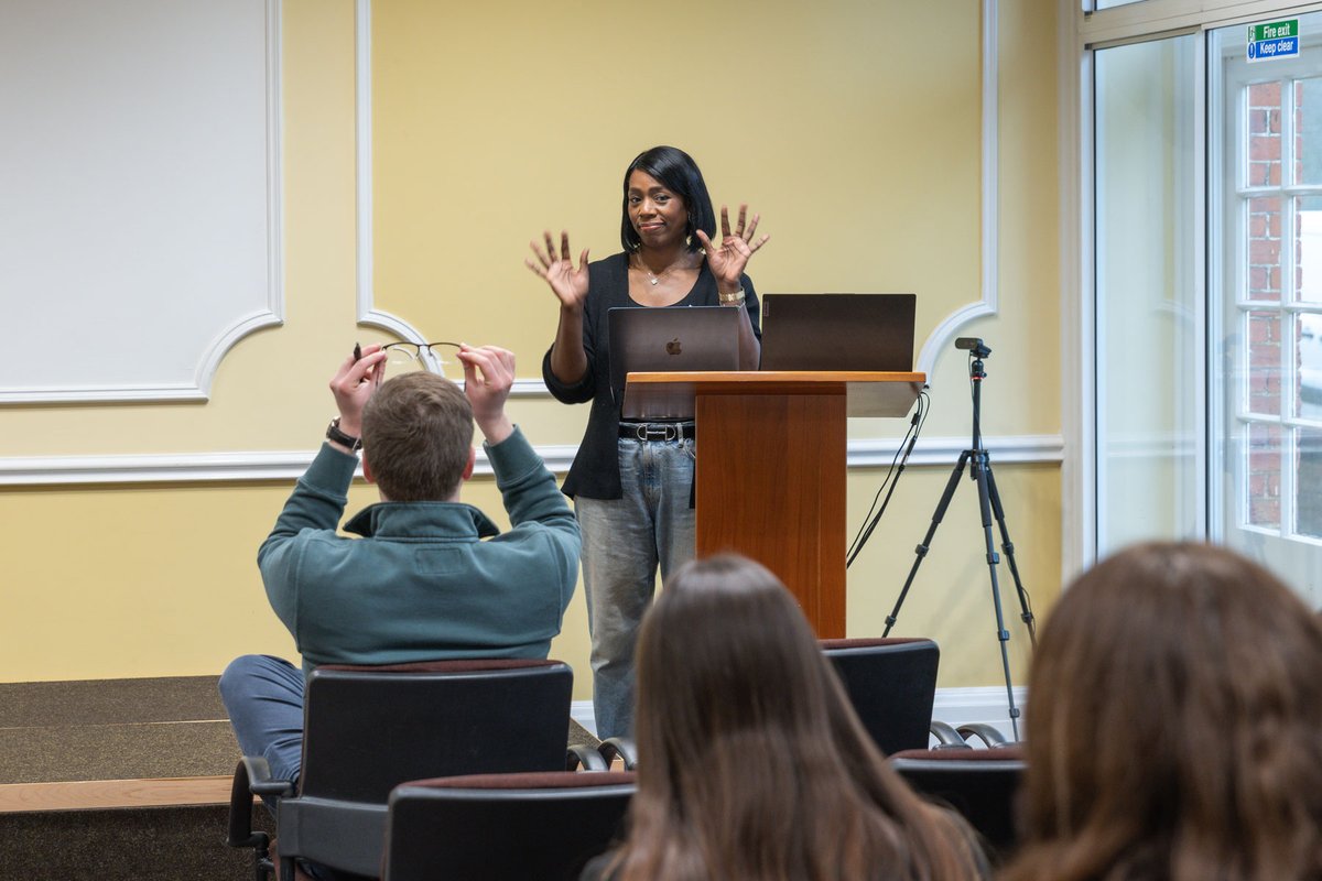 Middle Temple tweet media