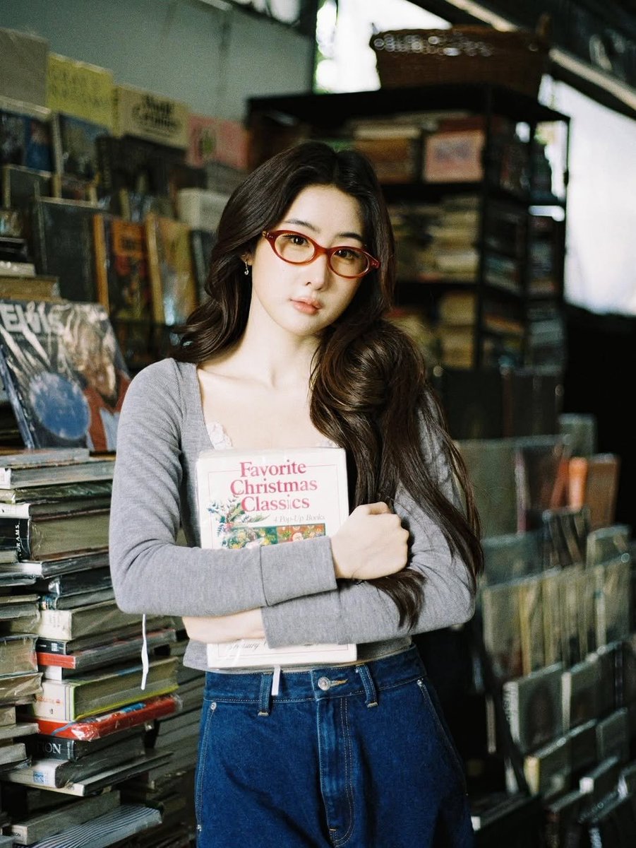 Yoko Apasra (Official Fan) tweet media