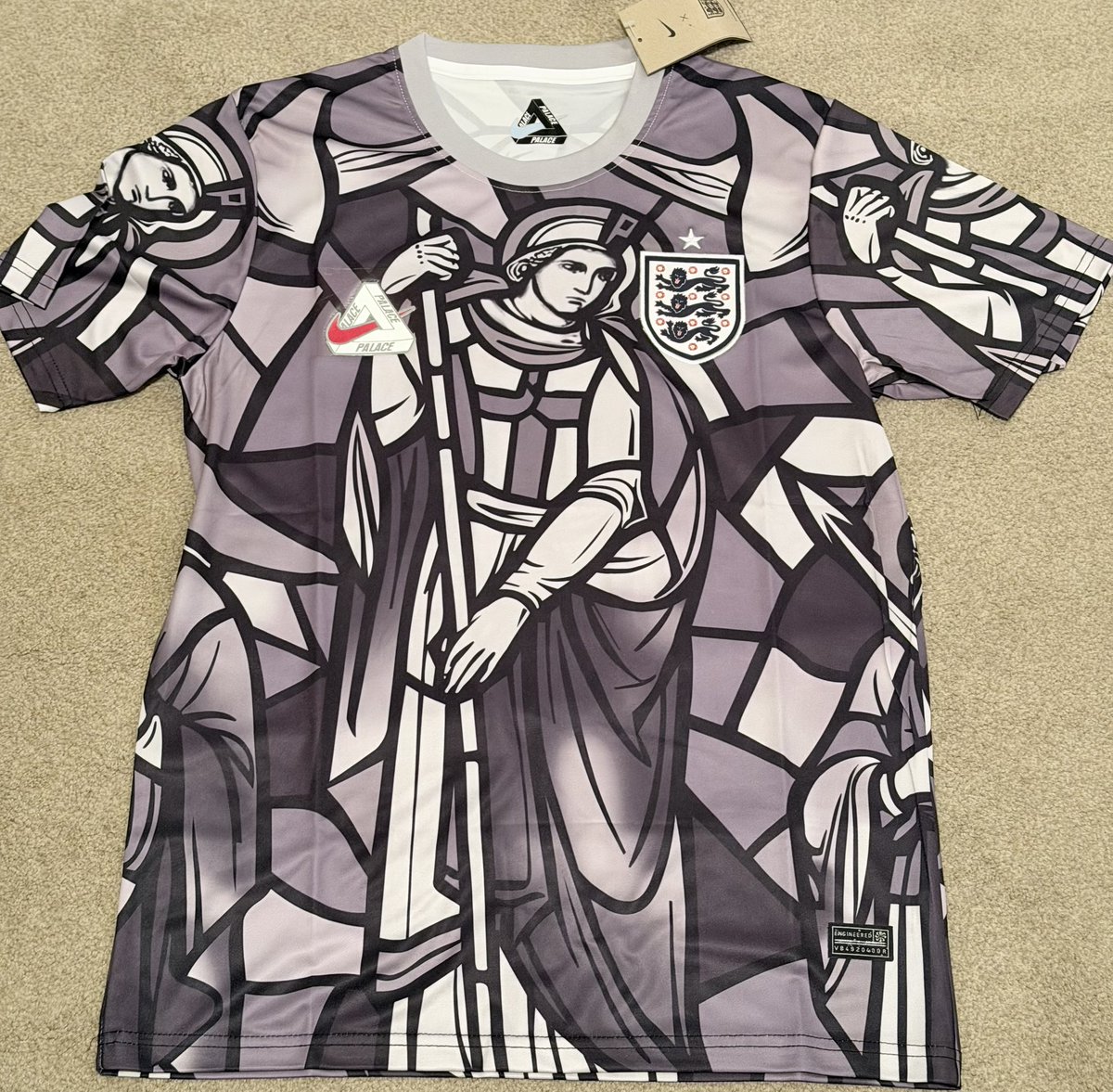 Alex 𝓕𝓪𝓷 tweet media