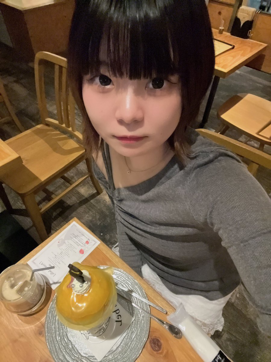 akaringo0607's tweet photo. 夜ぱふぇ https://t.co/9y9L8m1qyA