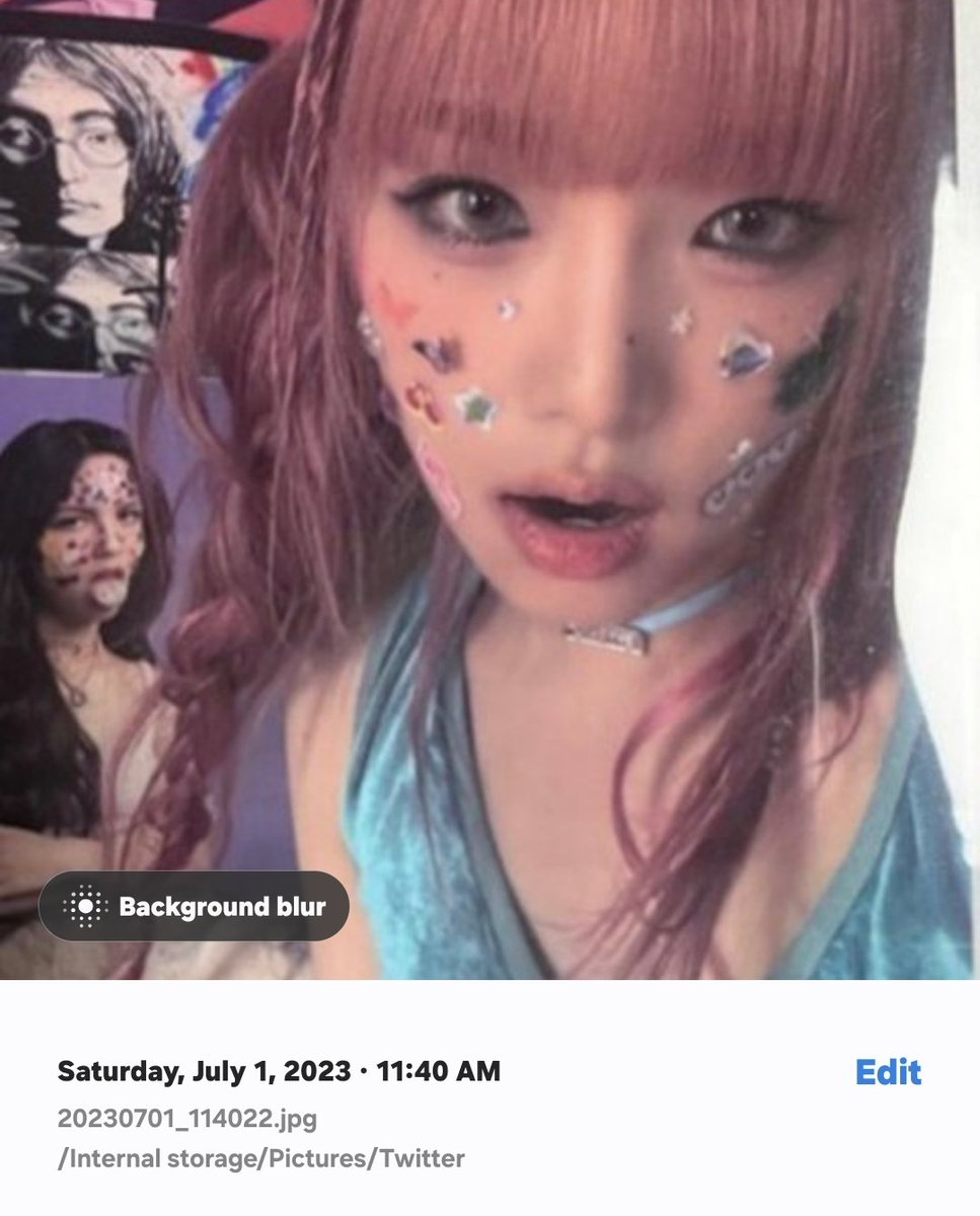 i have this saved on my gallery since 2023 i wonder when will i ever get this yena photocard :(