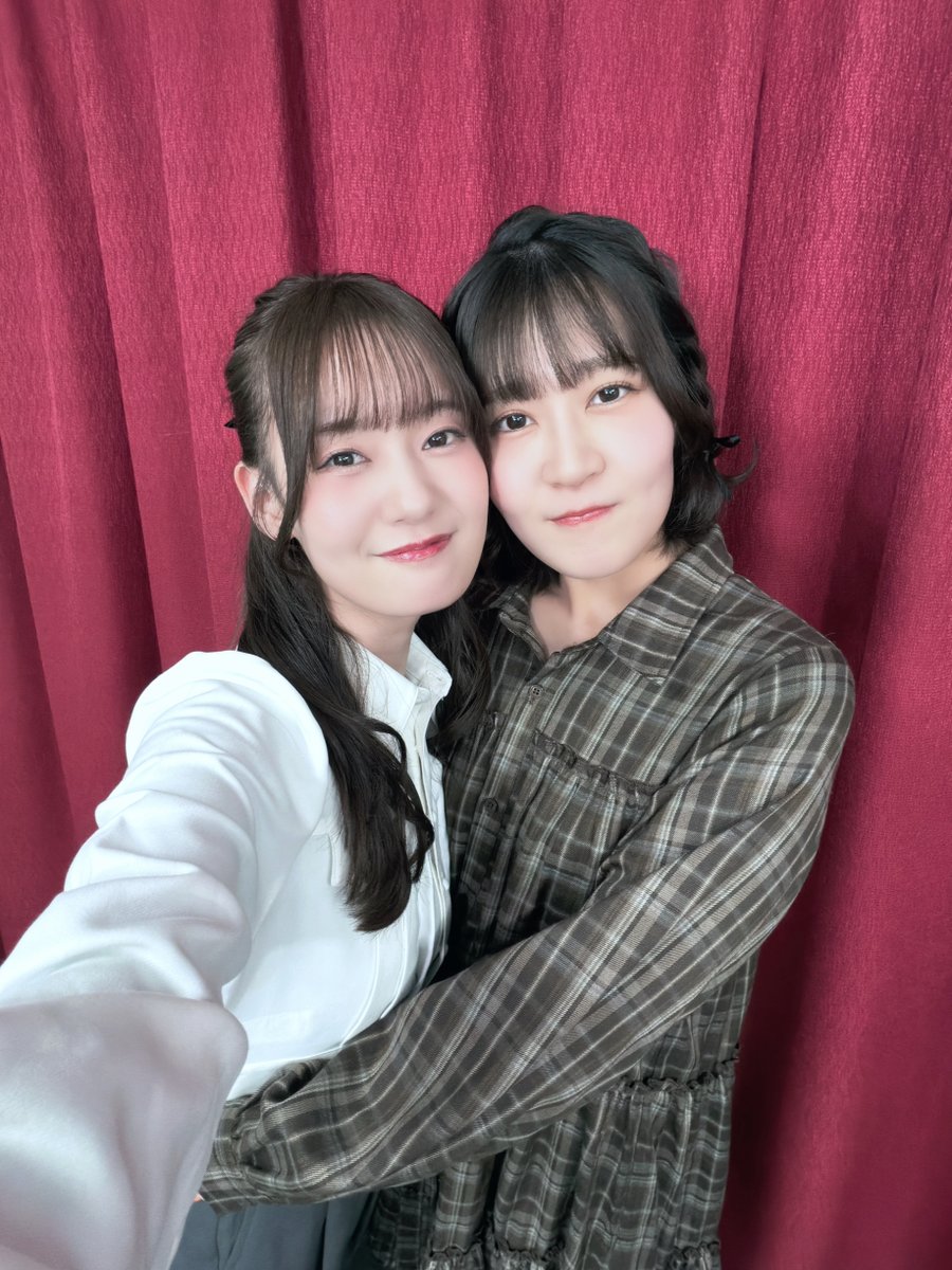 このあと19:00〜生配信スタート！
「川村玲奈のウラめしやKawamura」🍰
今回はゲストに #村田綾香 さんがご来店！

コンビニ＆スーパーのスイーツを食べながらゲーム”に挑戦します👀
感想は #ウラめしや川村 でお願いします！

📺ニコニコチャンネルプラス
nicochannel.jp/kawamura/live/…

📺YouTube