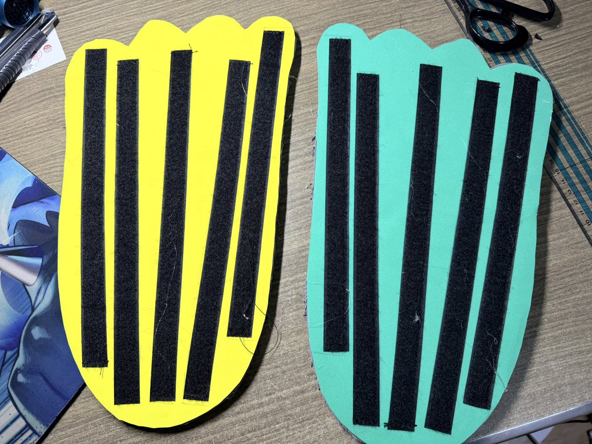 Shadowy Fursuit Studio™ tweet media