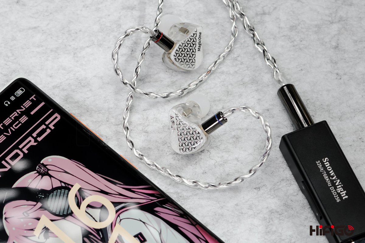 HiFiGoAudio's tweet photo. ❄Taking a moment with the icy perfection, @AFULJP MagicOne.✨
🤍Easy pick for the daily rotation.🎧

HiFiGo: https://t.co/gMpwJxrCCT
Aliexpress: https://t.co/Zfu45sy7uY
#HiFiGo #AFUL #MagicOne #AudioGear #Audio #IEM #HiFi #Audiophile #DailyListening https://t.co/CiZ6HOsEhc