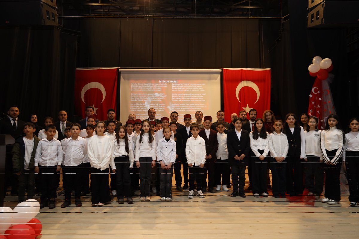 12 Mart İstiklal Marşı’nın Kabulü ve Mehmet Âkif Ersoy’u Anma Günü Programı

📌 12 Mart İstiklal Marşı’nın Kabulü ve Mehmet Âkif Ersoy’u Anma Günü kapsamında düzenlenen program, Varto Kültür Merkezi Konferans Salonu’nda gerçekleştirildi.

📌 Programa Kaymakamımız Sn. Abdulkadir