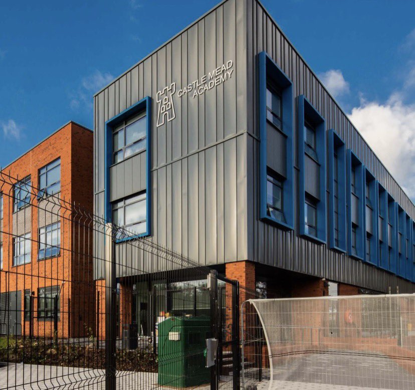 StuartMortonRA's tweet photo. It is always a pleasure to visit other schools with colleagues and yesterday we visited one of the best @CastleMeadAcad The staff and scholars were a delight. As a team, we learnt a lot.  Personally, as a new head, I saw how it should be done. https://t.co/d55Y8pvqEH