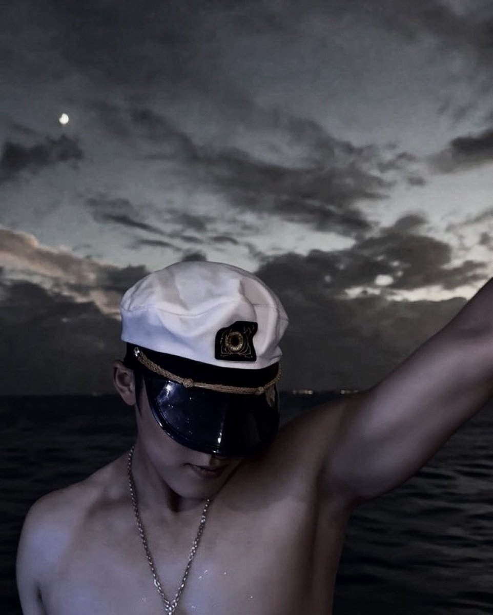 َEiser. tweet media