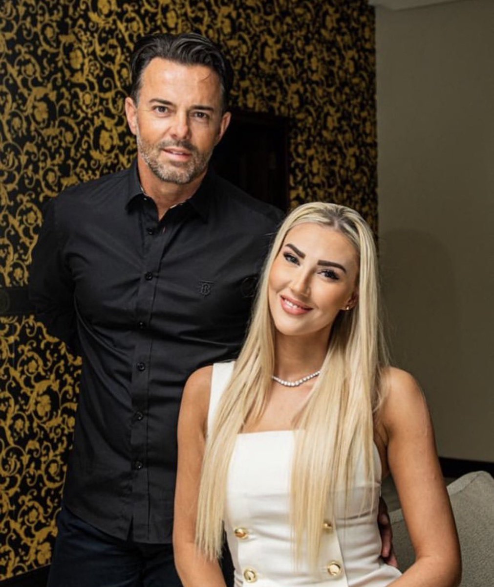 AdvoBarryRoux's tweet photo. After fleeing their financial and legal obligations in South Africa, Real Housewives of Pretoria star Mel Viljoen and husband Peet have been arrested in Florida, USA for stealing. https://t.co/gbwABQ9lzK