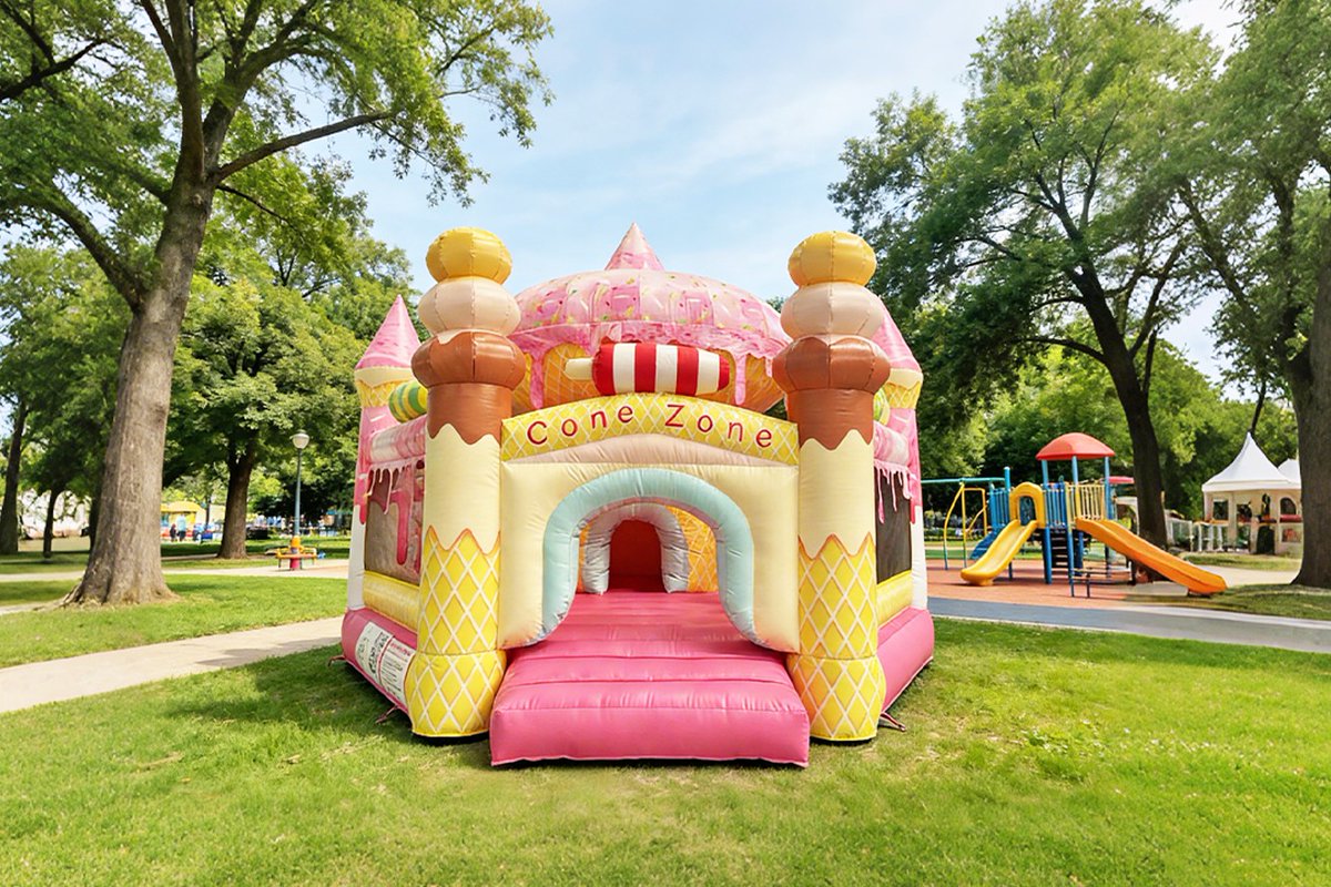 QIYiInflatable's tweet image. 🍦 Sweet Cone Zone bounce house! Perfect for kids’ parties &amp;amp; events. Commercial grade, durable &amp;amp; fun! 
haiyiamusement.com
#InflatableCastle #PartyRental #KidsEntertainment