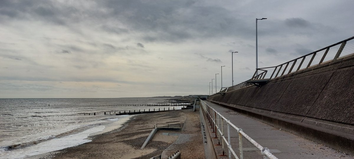 DR SIMON LEE tweet media