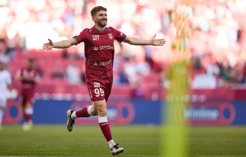 kosovanfooty_EN's tweet image. Dardan Shabanhaxhaj has received his first #Kosova invitation for March clashes but unfortunately he won't be able to join due to injury as confirmed by Telegrafi.

Welcome home Dardan, get well soon and see you in June! 🙌🇽🇰