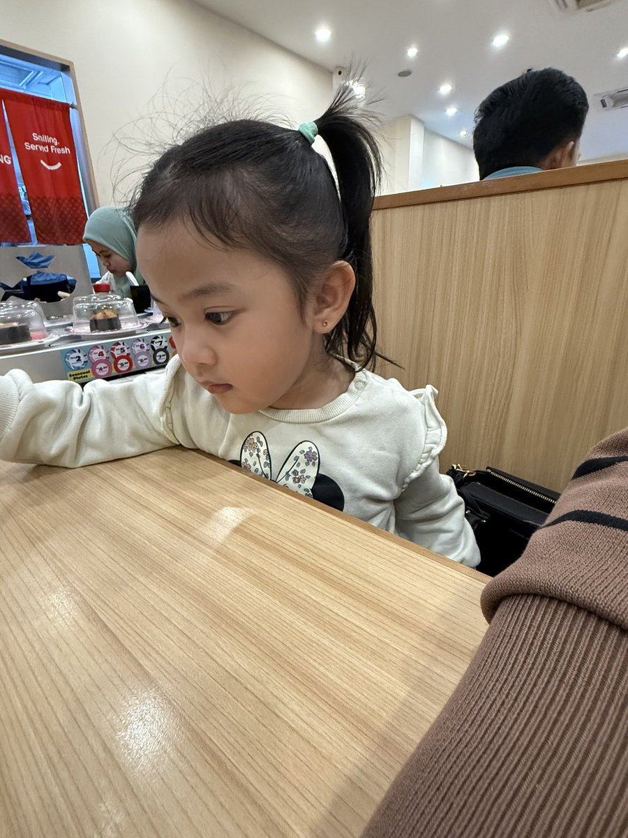 ahmoiiii's tweet photo. Sambil tunggu waktu sungkai 🫣 #bufferramadhan https://t.co/nULJ4ufI0o