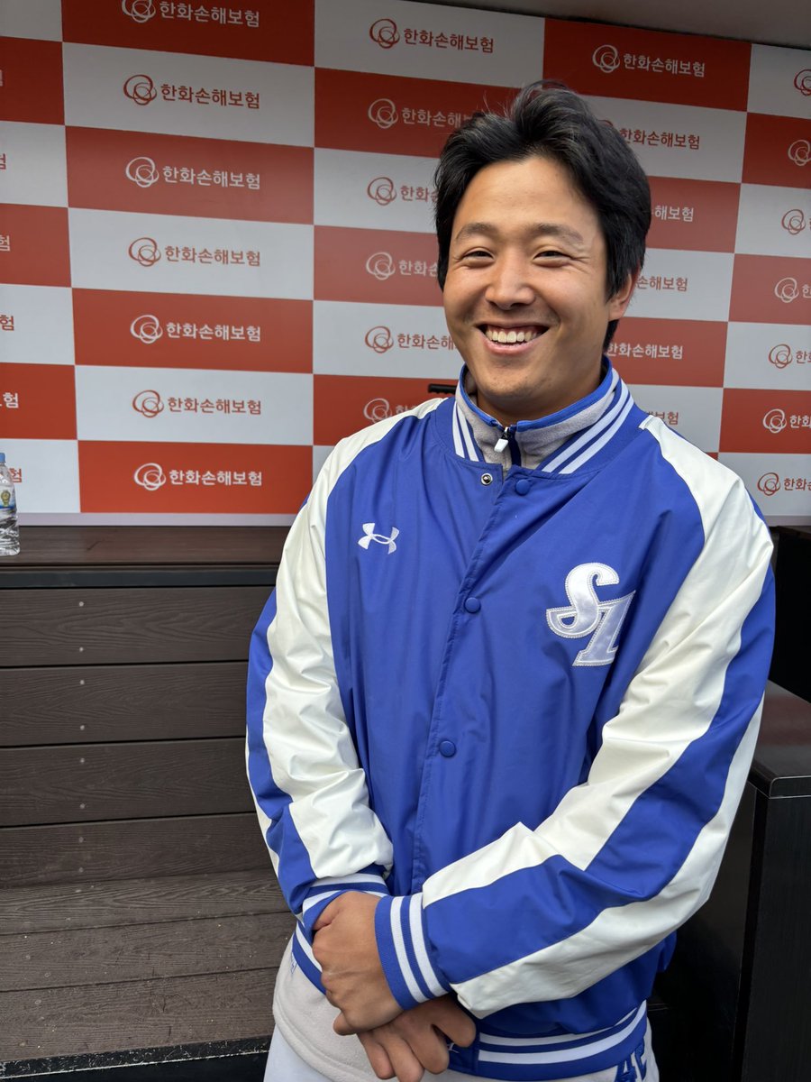 San Kang(山) tweet media