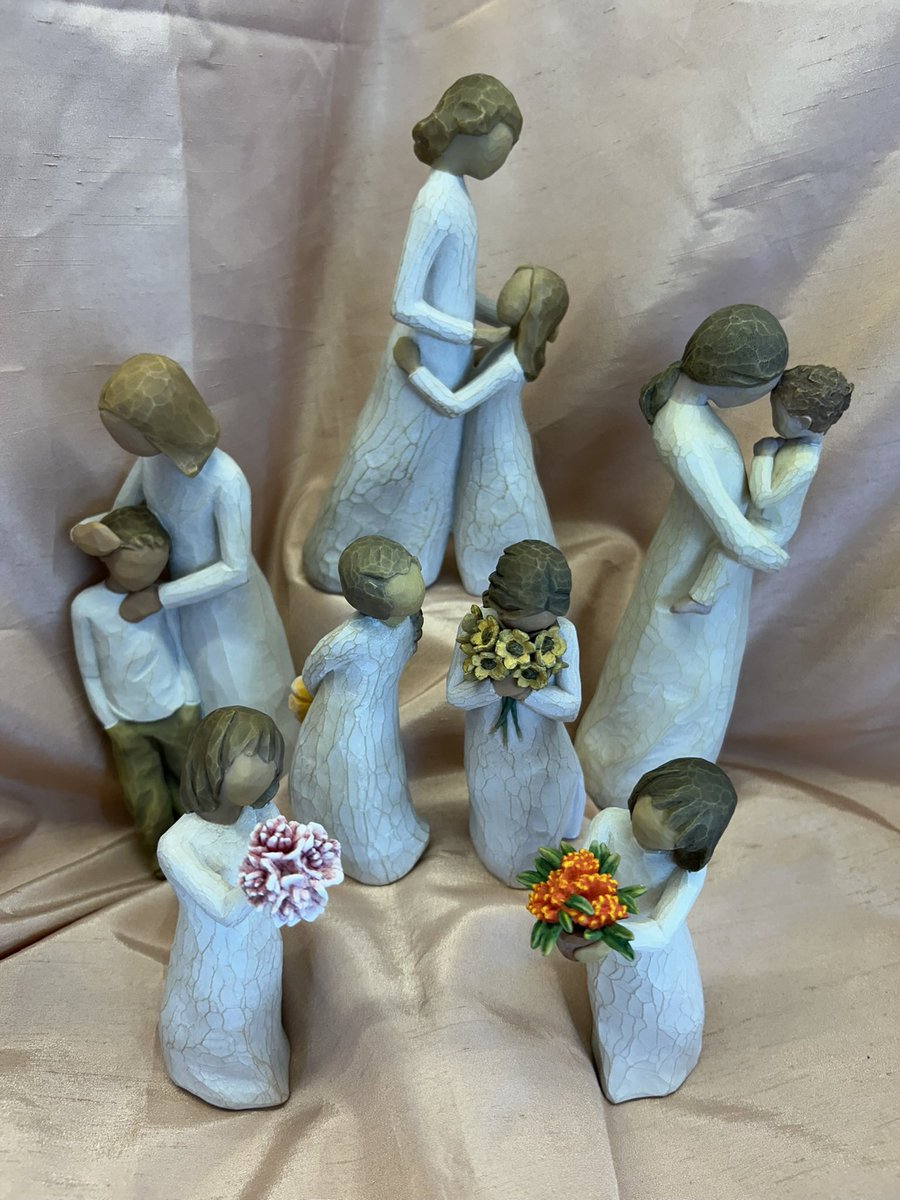 BoormansJ's tweet photo. Still looking for the perfect Mother’s Day gift? We have a charming collection of WillowTree ornaments for that special someone. #MothersDay #Sunday15March #BoormansJewellers #Gifts #Ornaments #WillowTree #Someonespecial https://t.co/OY5numUVZN