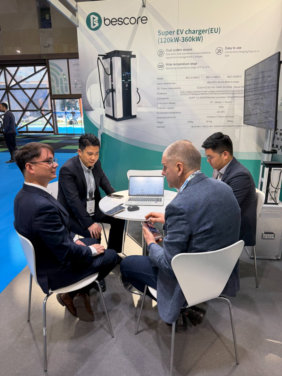 ComcoreTech's tweet photo. Our smart EV piles at #eMobilityMoW2026 in Málaga cover CCS + CHAdeMO + Type 2 — full compatibility for any brand/model.Standardized. Modular. Ultra-efficient. Europe &amp; global ready! 🌍🚀Multi-breakthrough charging redefined.
#EVCharging #SmartCharging #ElectricMobility #Bescore https://t.co/hs7fXeChzg