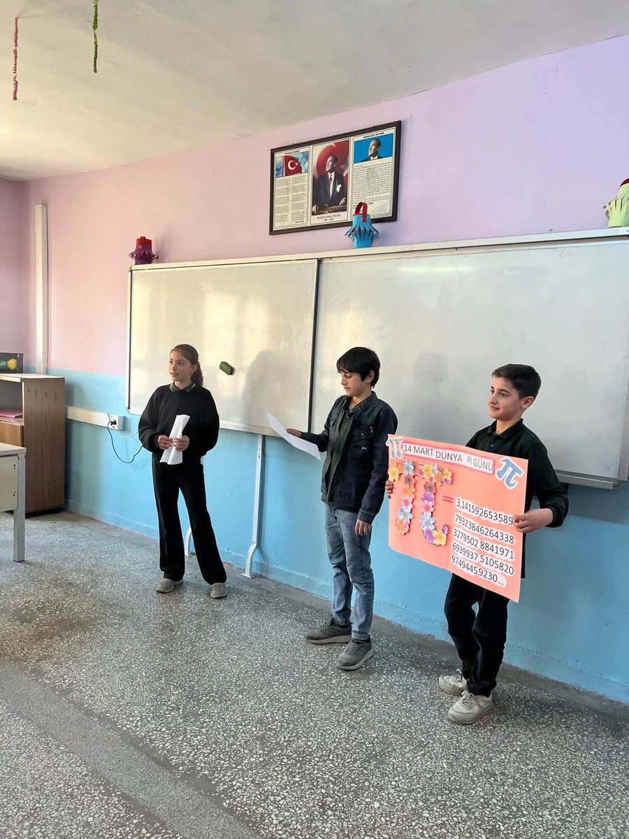 19Yesilli's tweet photo. Okulumuz İlköğretim Matematik Öğretmeni Leyla AÇAR'ın hazırlamış olduğu Pi Günü kutlama etkinliğimiz. Öğrencilerimiz hem eğlendiler hem öğrendiler. Bu anlamlı etkinlik için öğretmenimize teşekkür ediyoruz. 
@ali_eyyupkoca 
@Yesillimem1 
@MstfaKAHRAMAN 
@SuleymnAKIN 
@halefblt https://t.co/qp9K3C1U0g